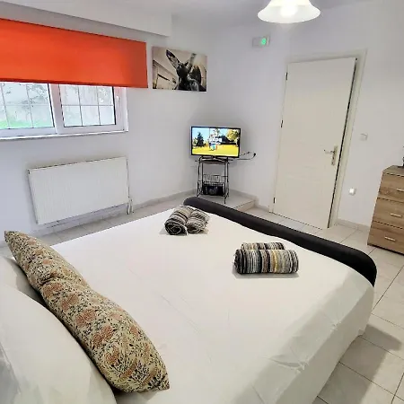شقة Helios Houses - *